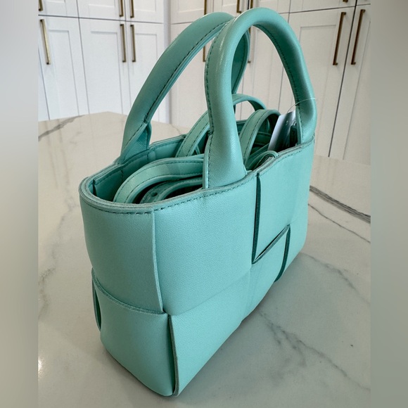 Bottega Veneta Mini Arco Tote Bag - Picture 9 of 11